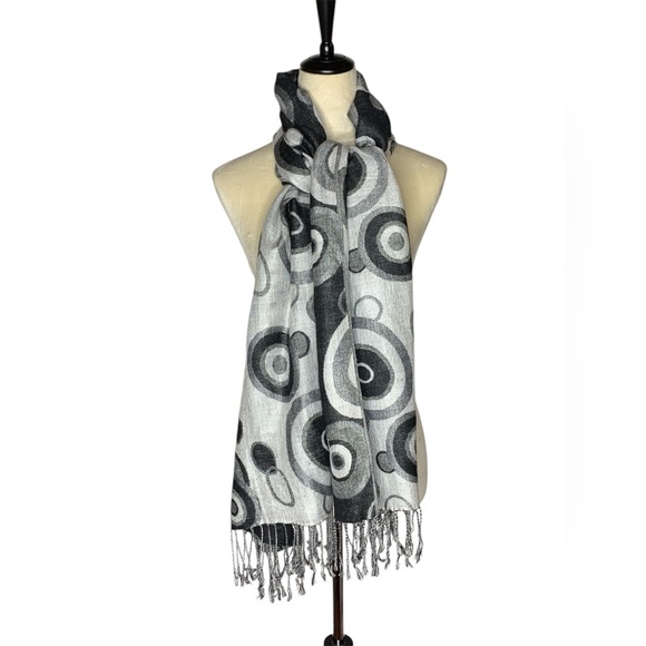 Pashmina Elegant Gray Patterned Scarf - Picture 2 of 3